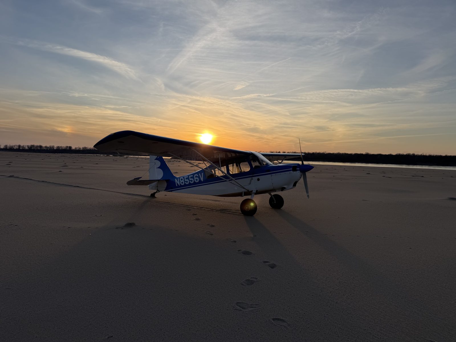 Casey Paris gallery photo 6